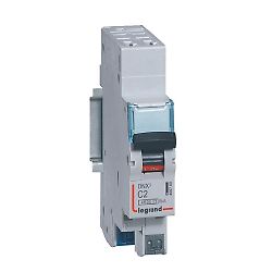 Disjoncteur modulaire DNX3 courbe C Ph+N auto - 4,5kA 230V image