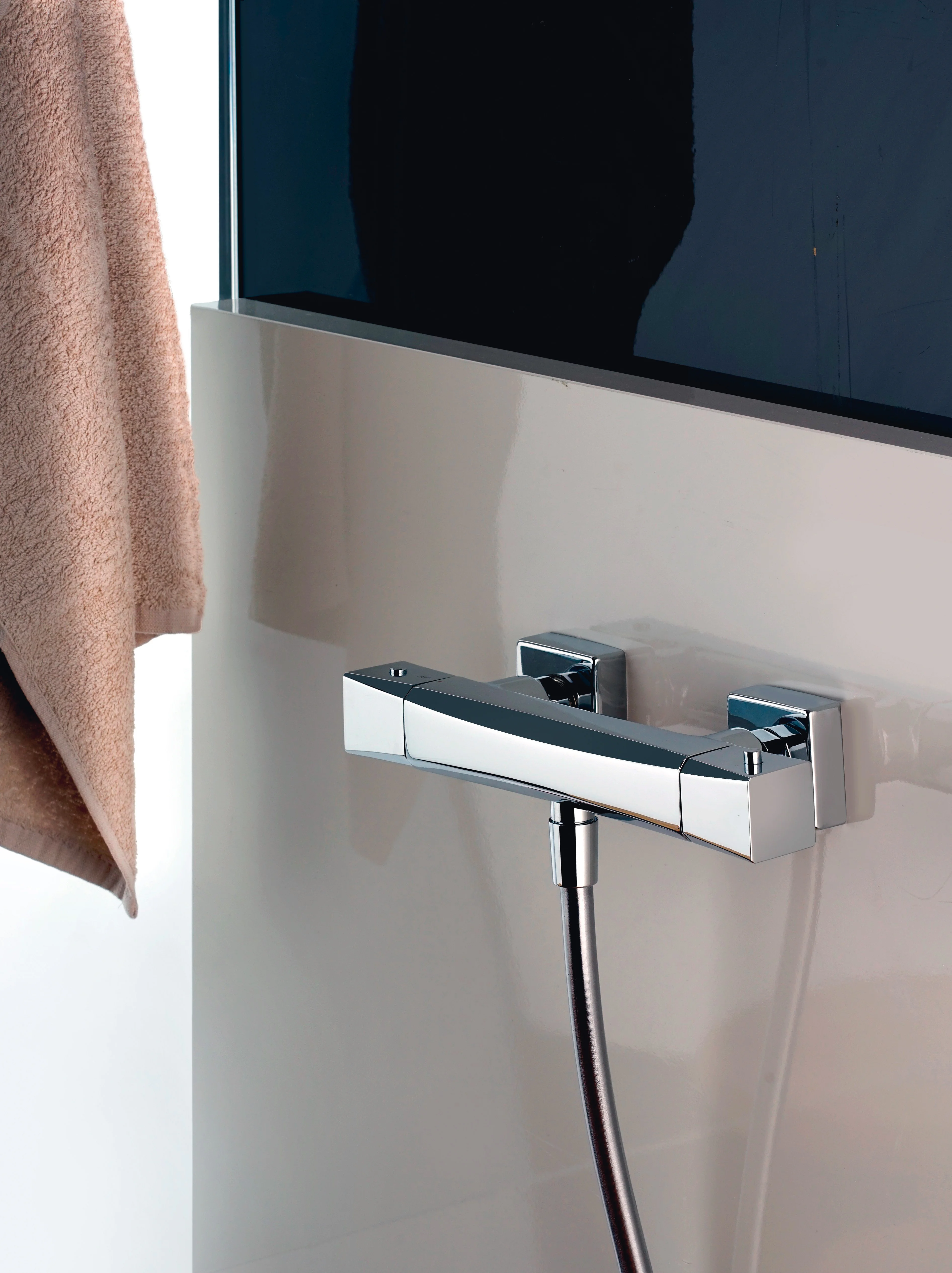 Mitigeur thermostatique square de douche nu f2 image