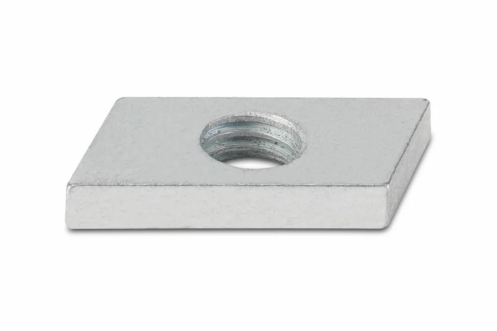 Accessoires pour profilés type "C" Écrou pour guide perforé image