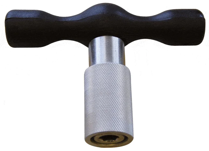 POIGNEE POUR OUTIL DE CALIBRAGE ET CHANFREIN TUBE MULTICOUCHES image