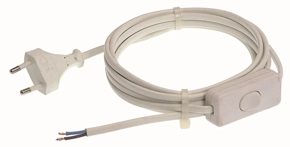 CABLE DE RACCORDEMENT AVEC INTERRUPTEUR H03VV-H2-F2X0,75 IP20 - 3M - BLANC image